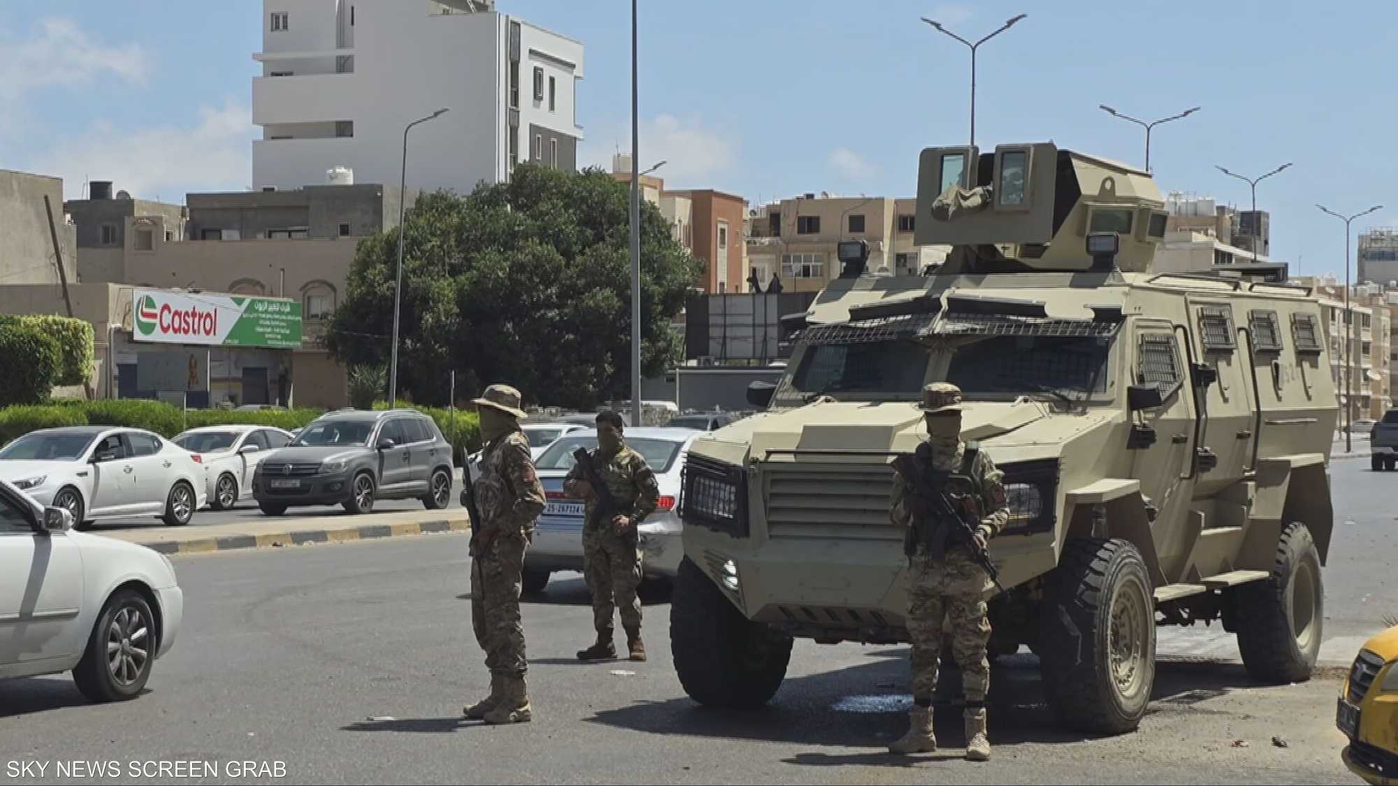 طرابلس الليبية على صفيح ساخن.. تحركات عسكرية