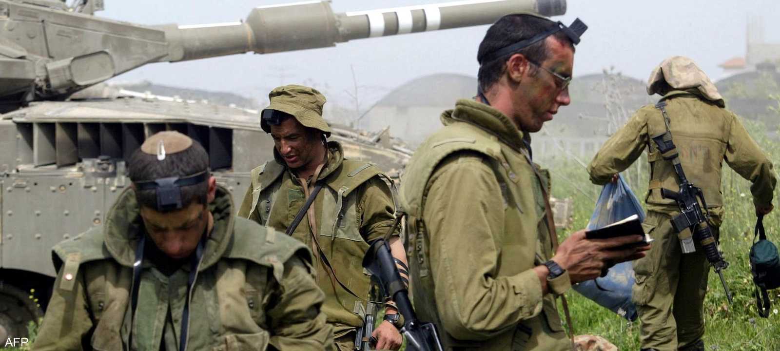 جنود إسرائيليون يتلون صلوات_أرشيف