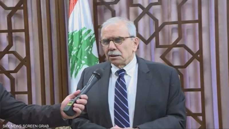 لبنان يفسر "ترحيب الحكومة" بخطة الجيش لحصر السلاح