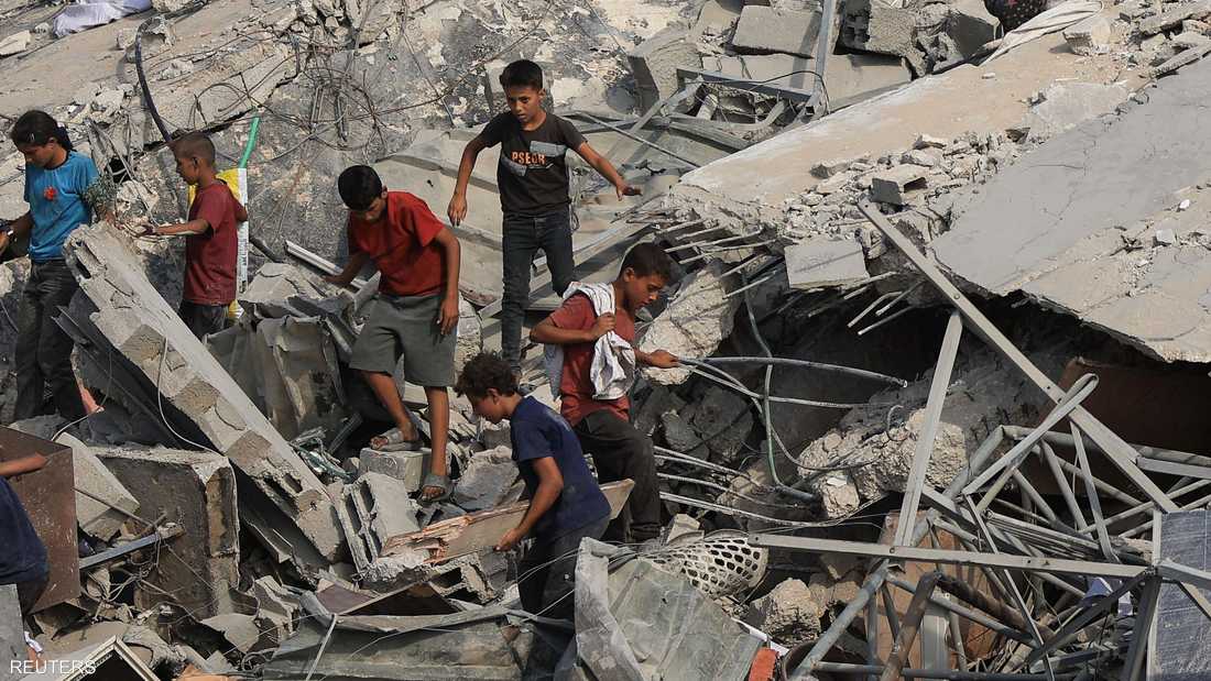 مصادر طبية: مقتل 14 وارتفاع إجمالي الضحايا في غزة