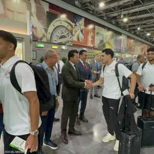 حرص أشرف صبحي على التواجد بمطار القاهرة