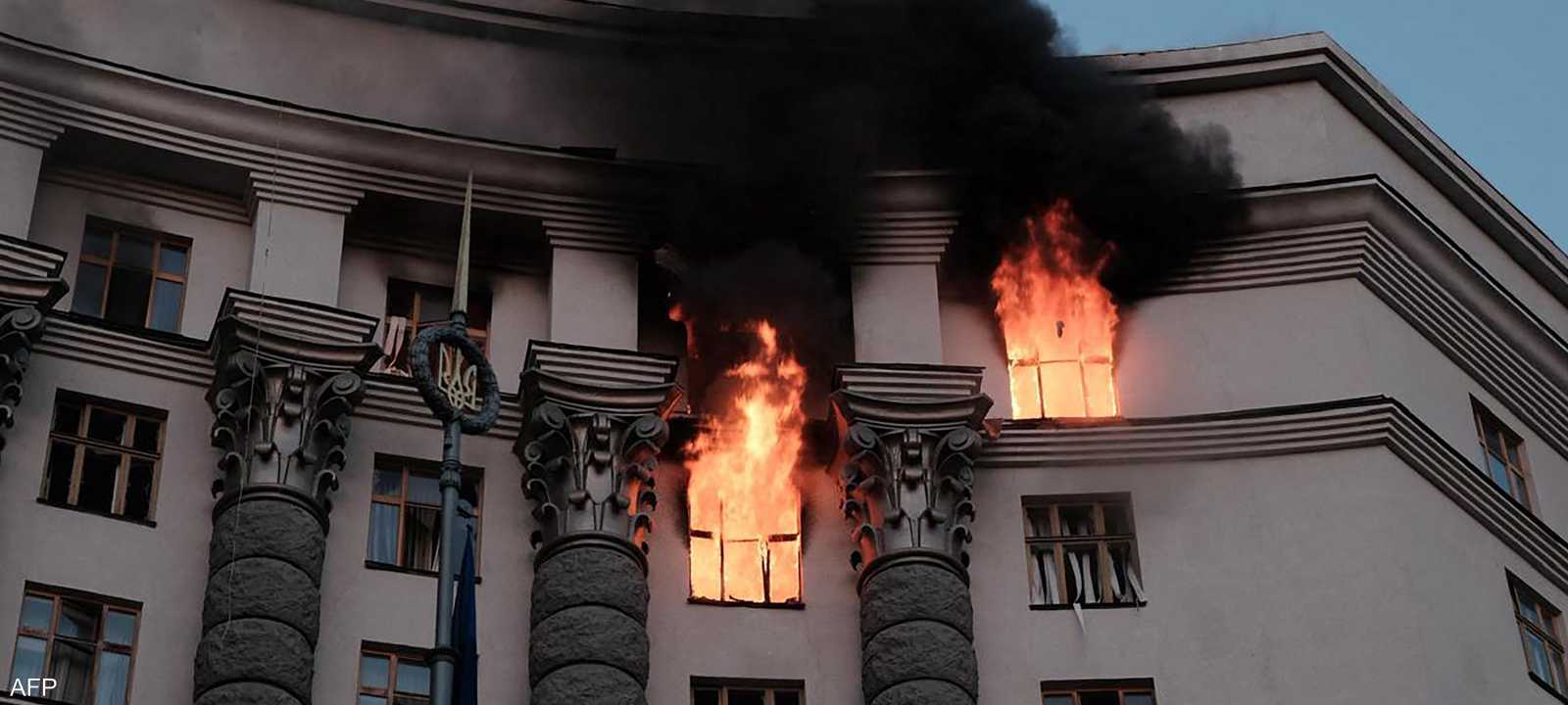 حريق في مبنى حكومي في كييف بعد هجوم روسي