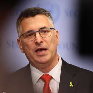 ساعر: إسرائيل مستعدة لقبول اتفاق شامل لوقف الحرب