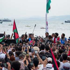 قارب المساعدات المتجه إلى غزة