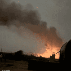 النيران تشتعل في عدة مواقع استراتيجية في العاصمة السودانية