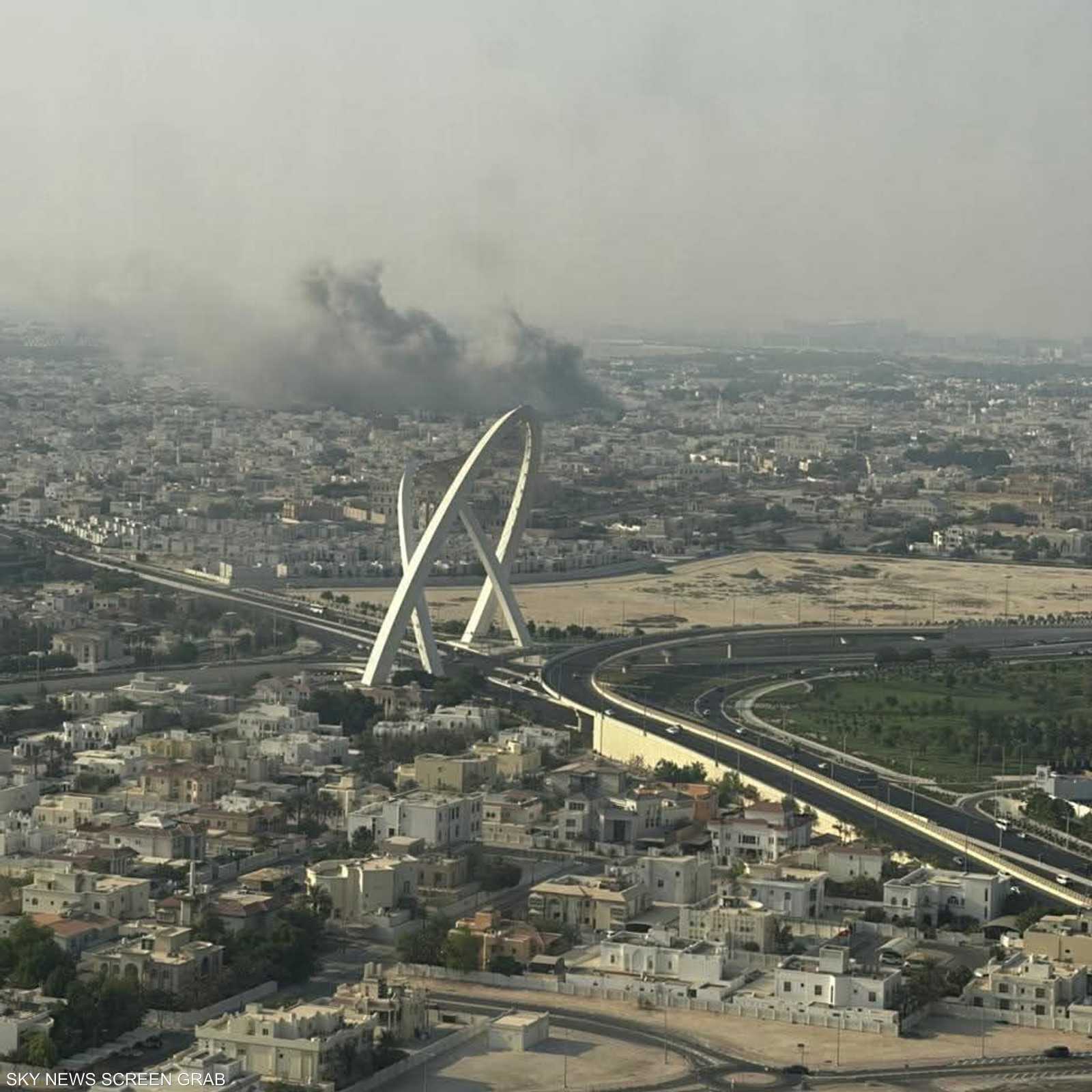 صورة متداولة لتصاعد الدخان في الدوحة