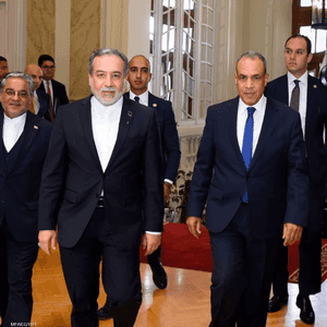 بوساطة مصرية.. اتفاق بين إيران والوكالة الذرية