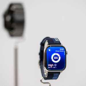 ساعة "سيريس 11"