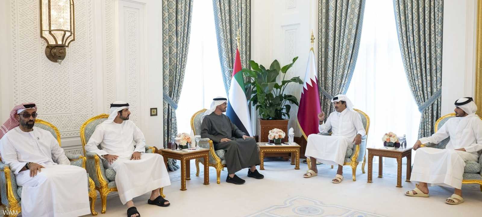 الشيخ محمد بن زايد أجرى زيارة أخوية إلى قطر