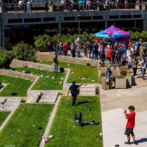 تعرض تشارلي كيرك لإطلاق نار في فعالية بجامعة يوتا فالي