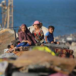 حركة النزوح متواصلة من مدينة غزة