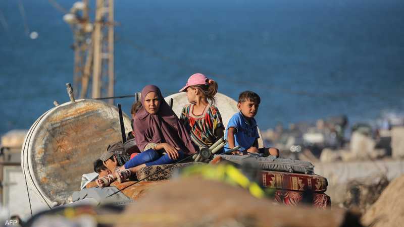 حركة النزوح متواصلة من مدينة غزة