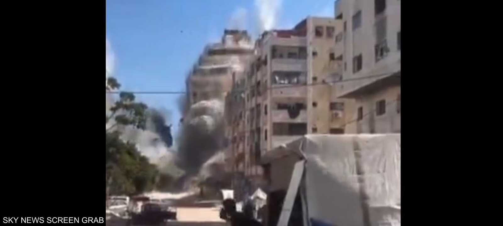 لحظة تدمير الأبراج