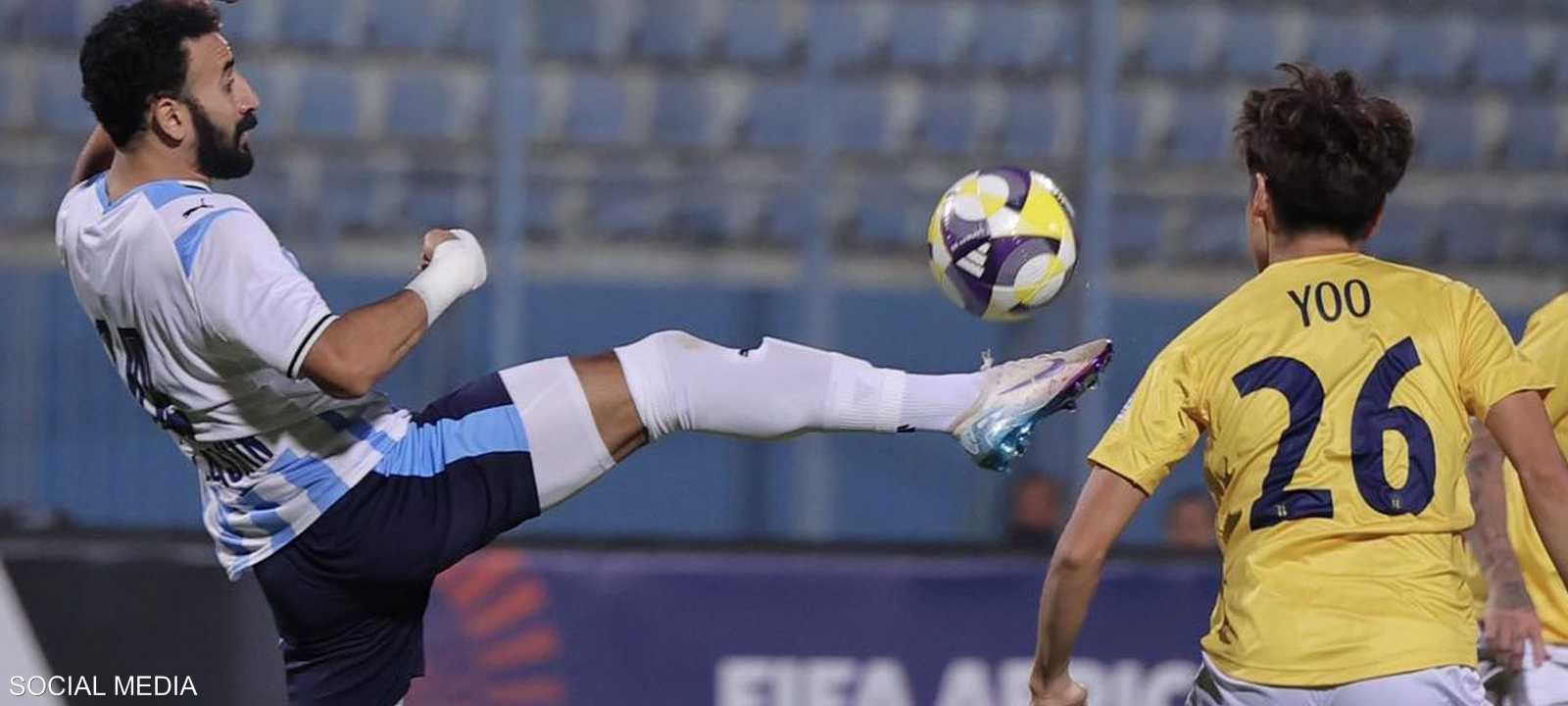 من المباراة بين الفريقين