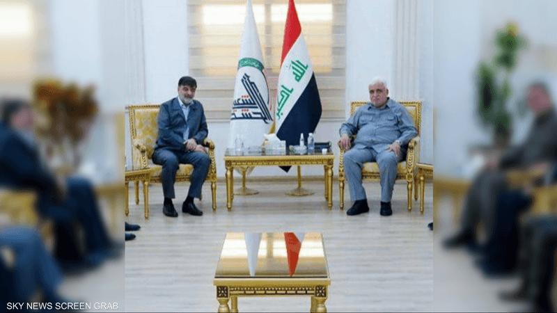 رئيس هيئة الحشد الشعبي يلتقي القائد العام للشرطة الإيرانية
