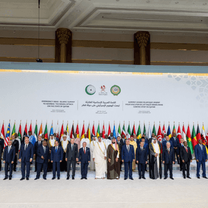 صورة للزعماء بعد انتهاء قمة الدوحة