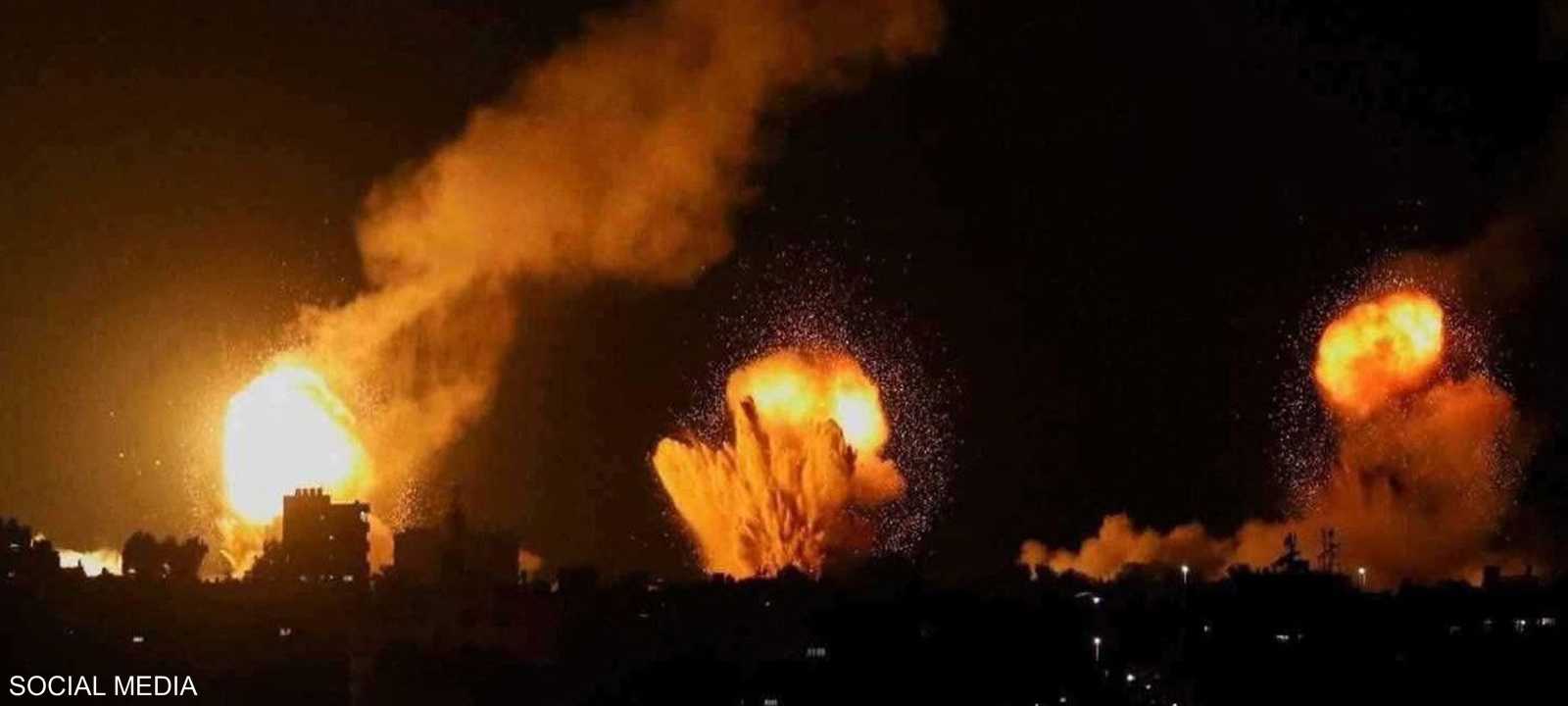 قصف إسرائيلي عنيف على غزة الليلة