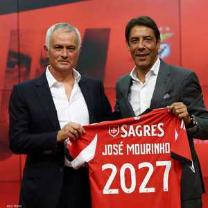 روي كوستا قدم مورينيو مديرا فنيا جديدا لبنفيكا