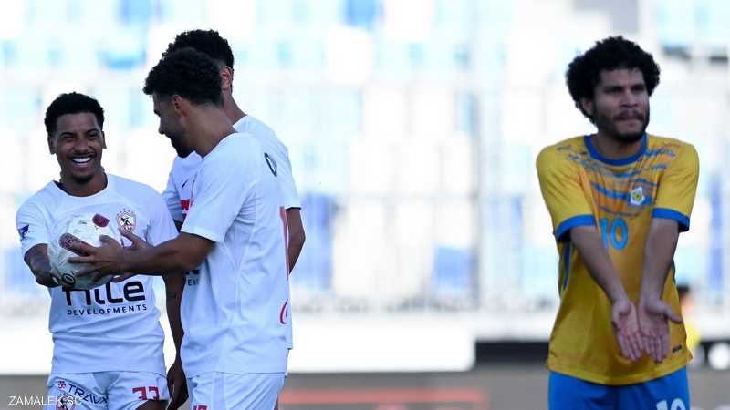 الزمالك يستعيد صدارة الدوري بهدفين في شباك الإسماعيلي