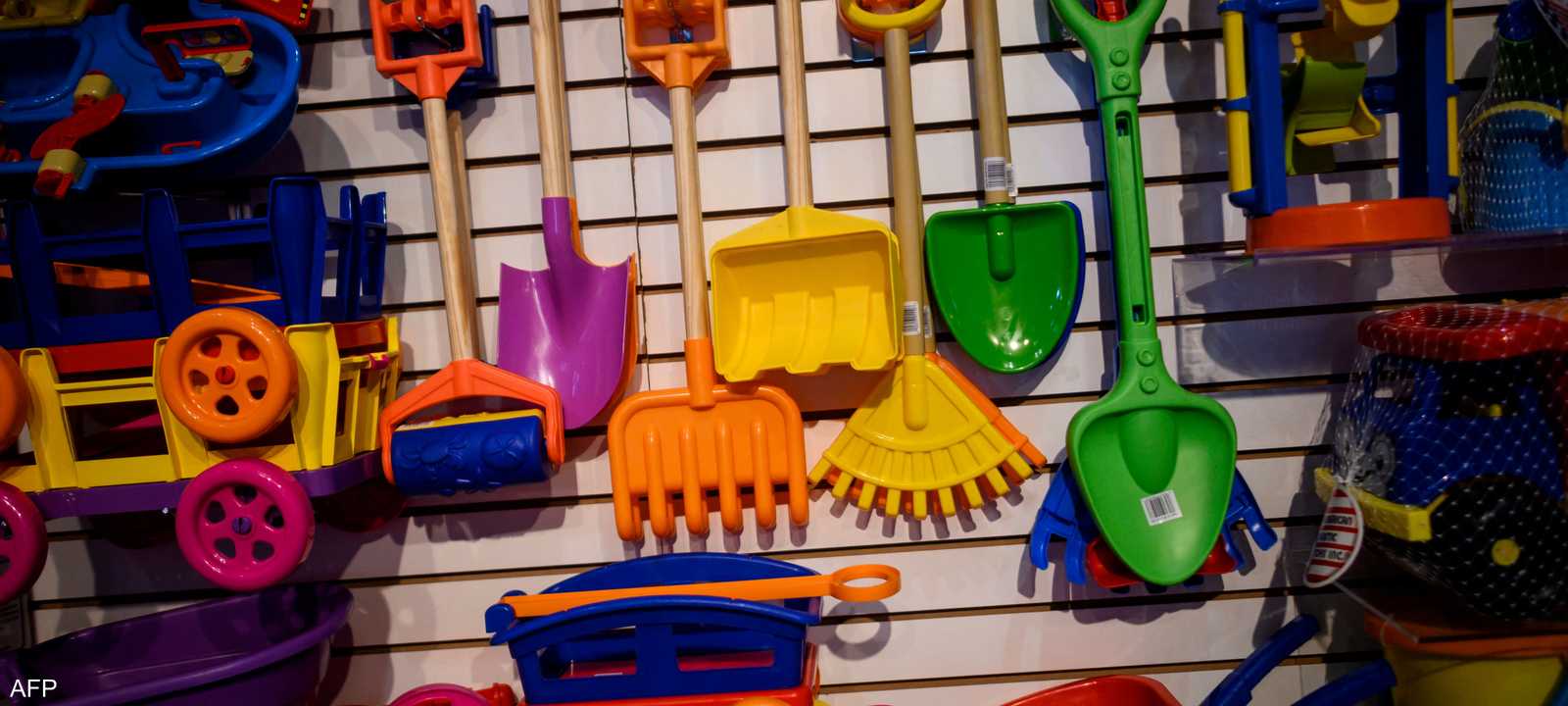 دراسات حذرت من خطورة المواد البلاستيكية على صحة الأطفال