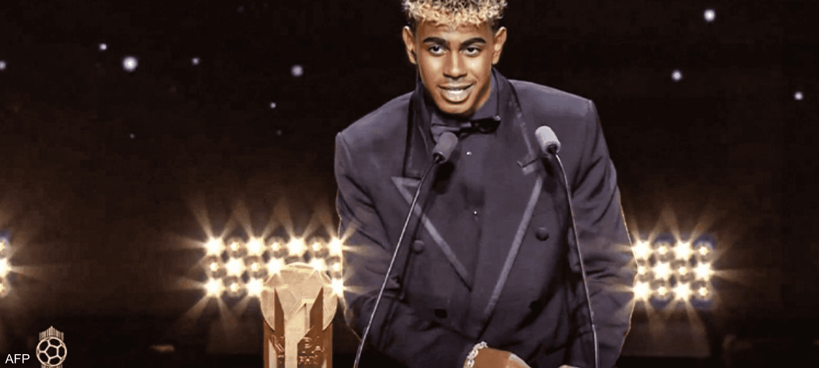 يامال فاز بجائزة أفضل لاعب شاب