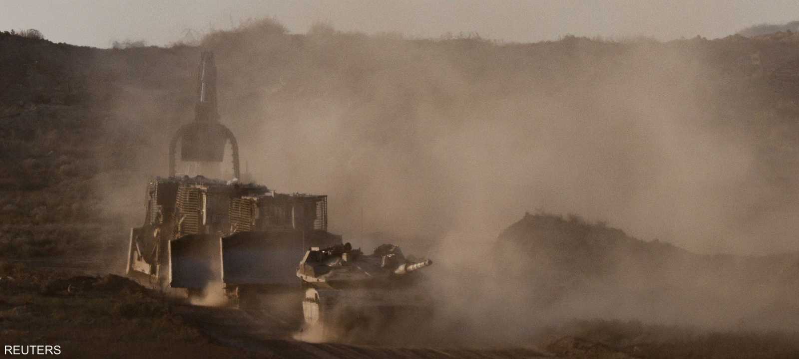 أنذرت الحكومة الإسرائيلية سكان غزة للإخلاء باتجاه الجنوب