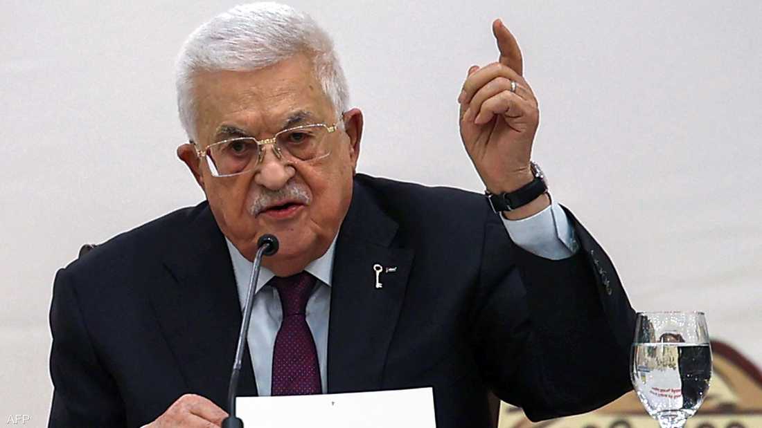 عباس يعلن عن دستور مؤقت.. وانتخابات بعد عام من انتهاء الحرب