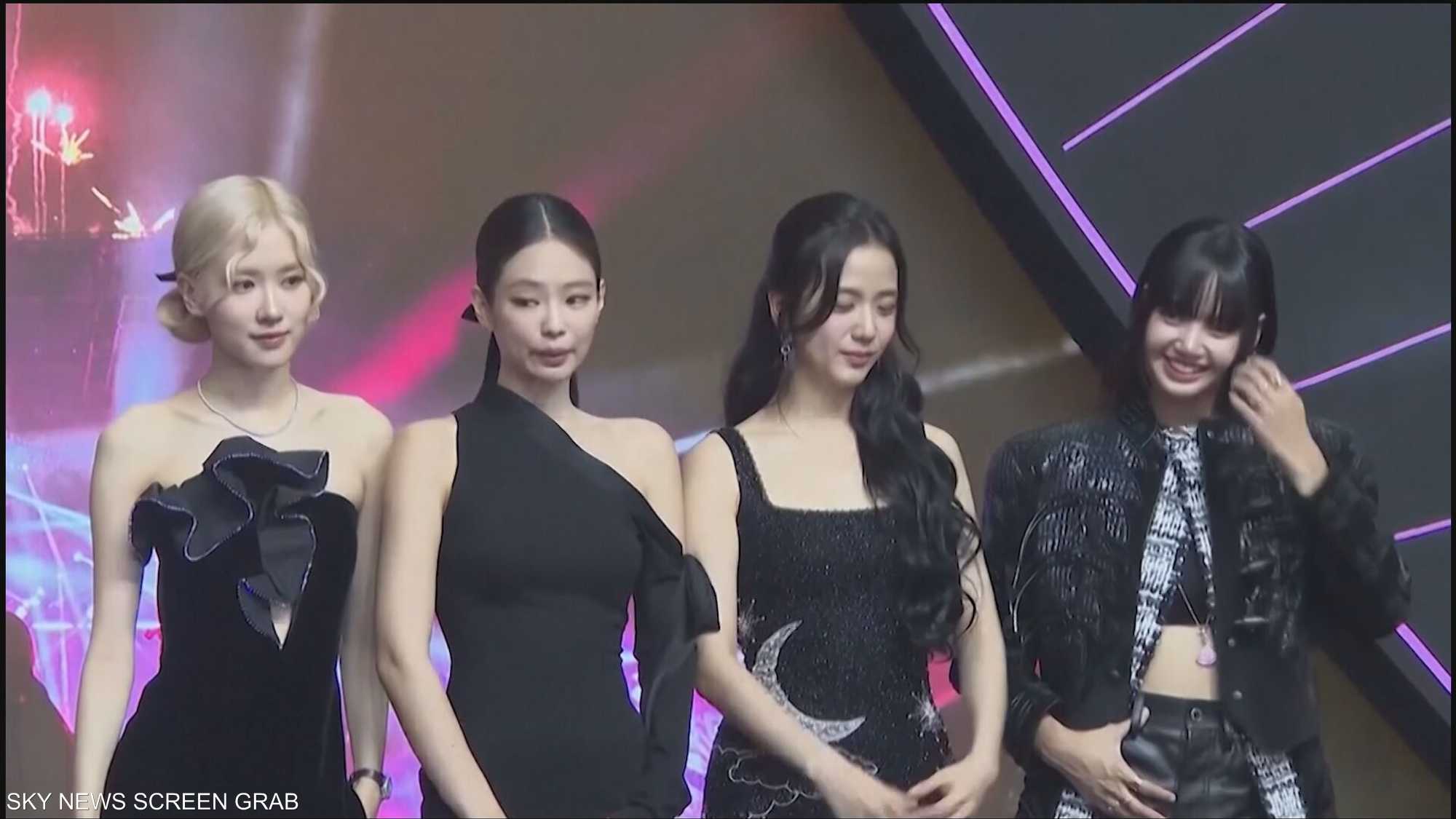 فيلر بالأكتاف.. خبراء يحذرون من الصيحة الجديدة بالتجميل