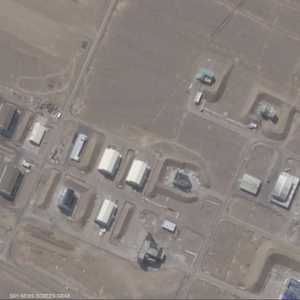 صور أقمار صناعية تظهر بدء إيران إعادة بناء مواقع الصواريخ