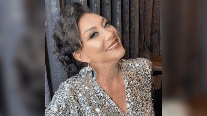 وفاة مغنية تركية شهيرة.. سقطت من شرفة منزلها