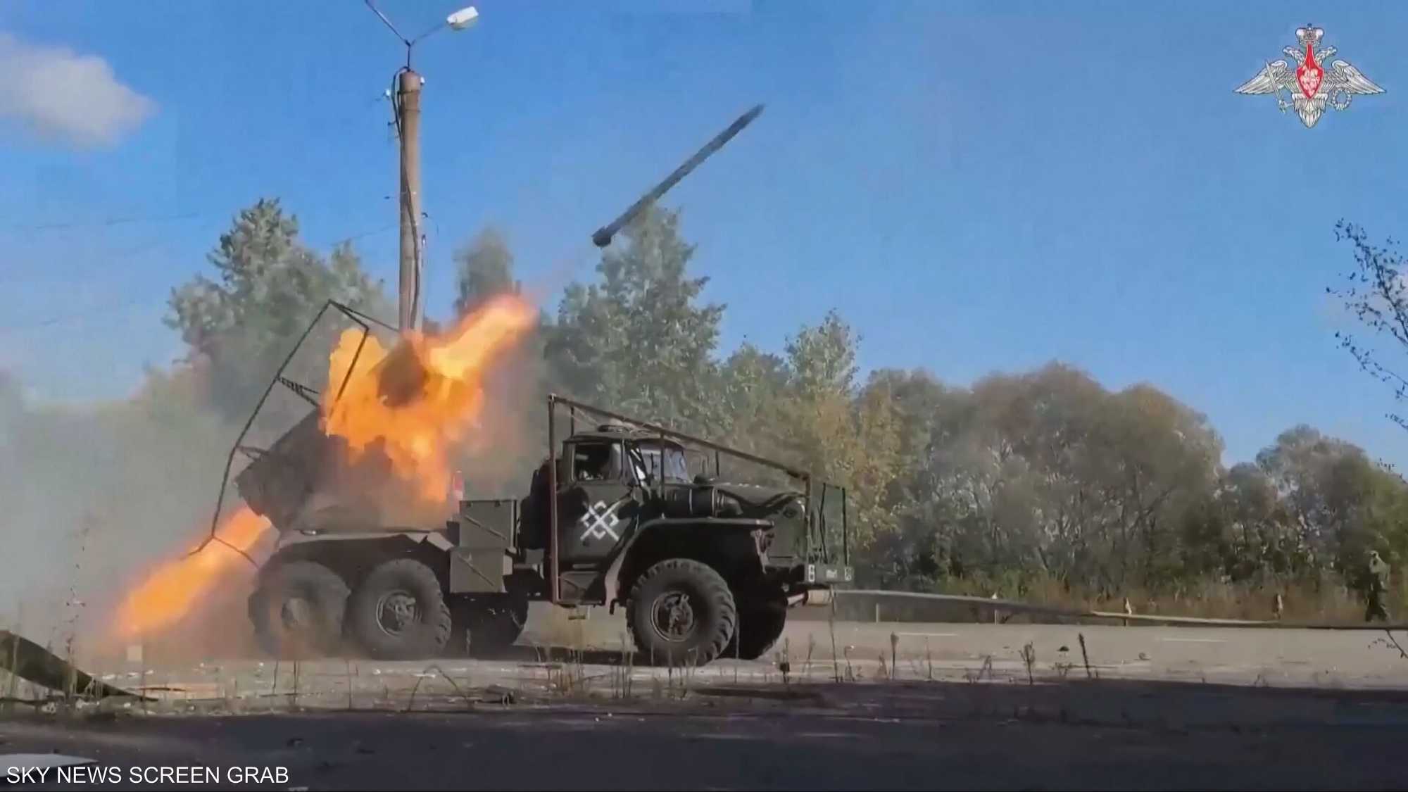 موسكو وكييف.. حروب السياسة والمسيرات