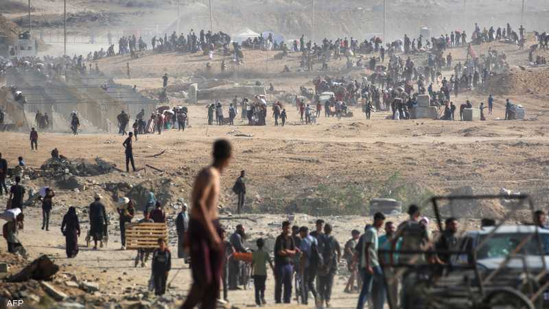 عشرات القتلى في غزة منهم 12 من منتظري المساعدات