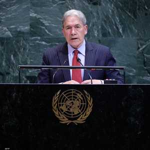 وزير خارجية نيوزيلندا ونستون بيترز