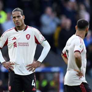 رغم الخسارة يحافظ ليفربول على صدارة الدوري الإنجليزي