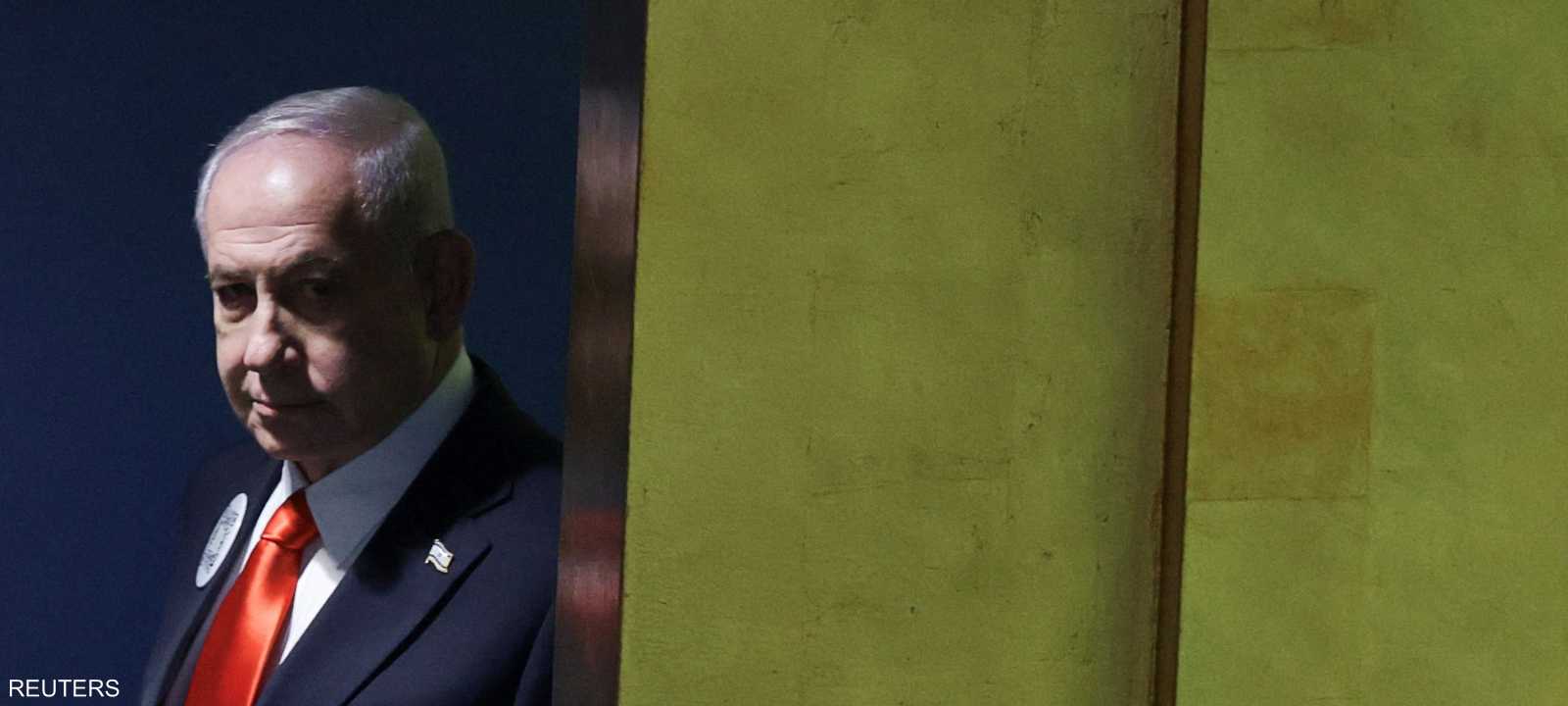 يعمل الفريق المرافق لنتنياهو على تعديل صياغة خطة ترامب