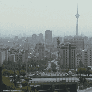 إيران تؤكد أنها لن تقبل بمحادثات نووية تجلب "مشكلات جديدة"