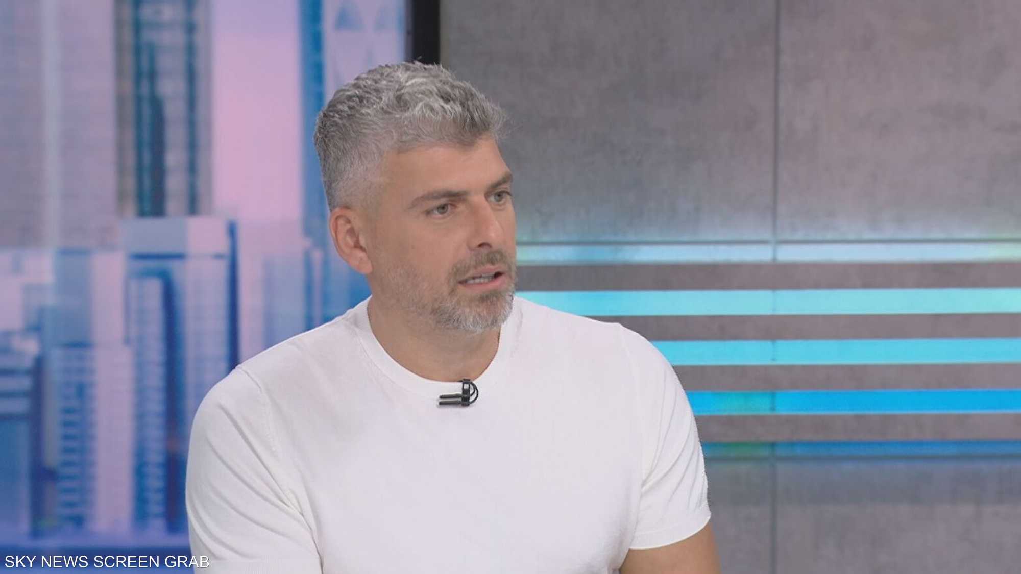 طارق سكيك من إدارة الأعمال لبودكاست تخيل