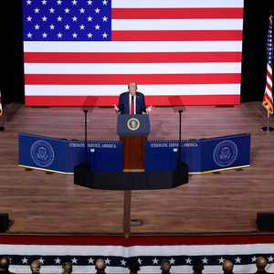 ترامب شارك في اجتماع نادر لقادة عسكريين أميركيين