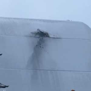 أرشيفية لتضرر جزء من غلاف المحطة في فبراير الماضي