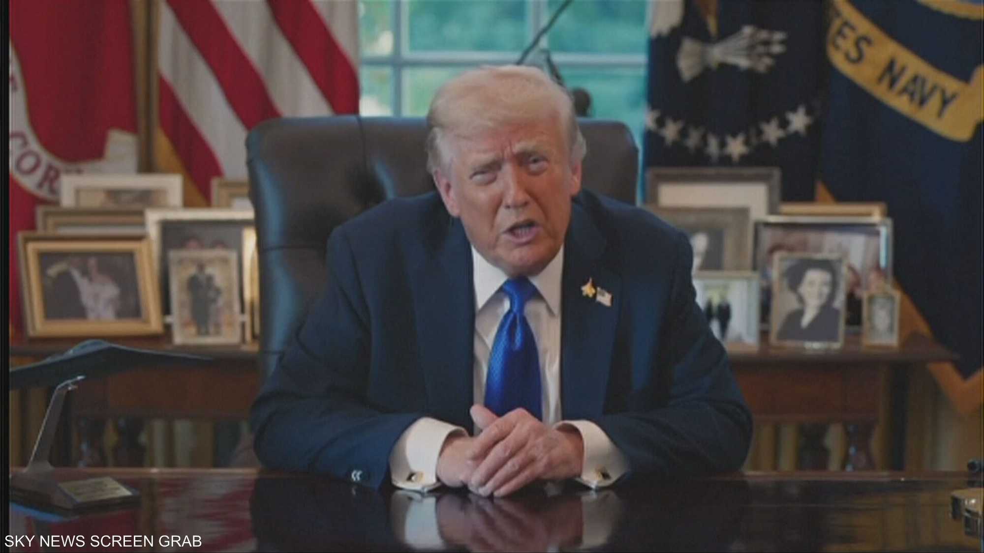 ترامب يدعو إسرائيل لوقف قصف غزة فورا بعد رد حماس