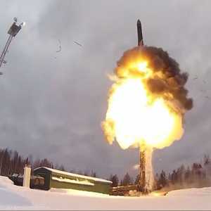 ترامب يوافق مبدئيا على عرض بوتين لتمديد معاهدة "نيو ستارت"