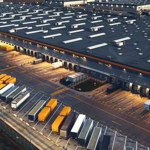 قطاع الخدمات اللوجستية