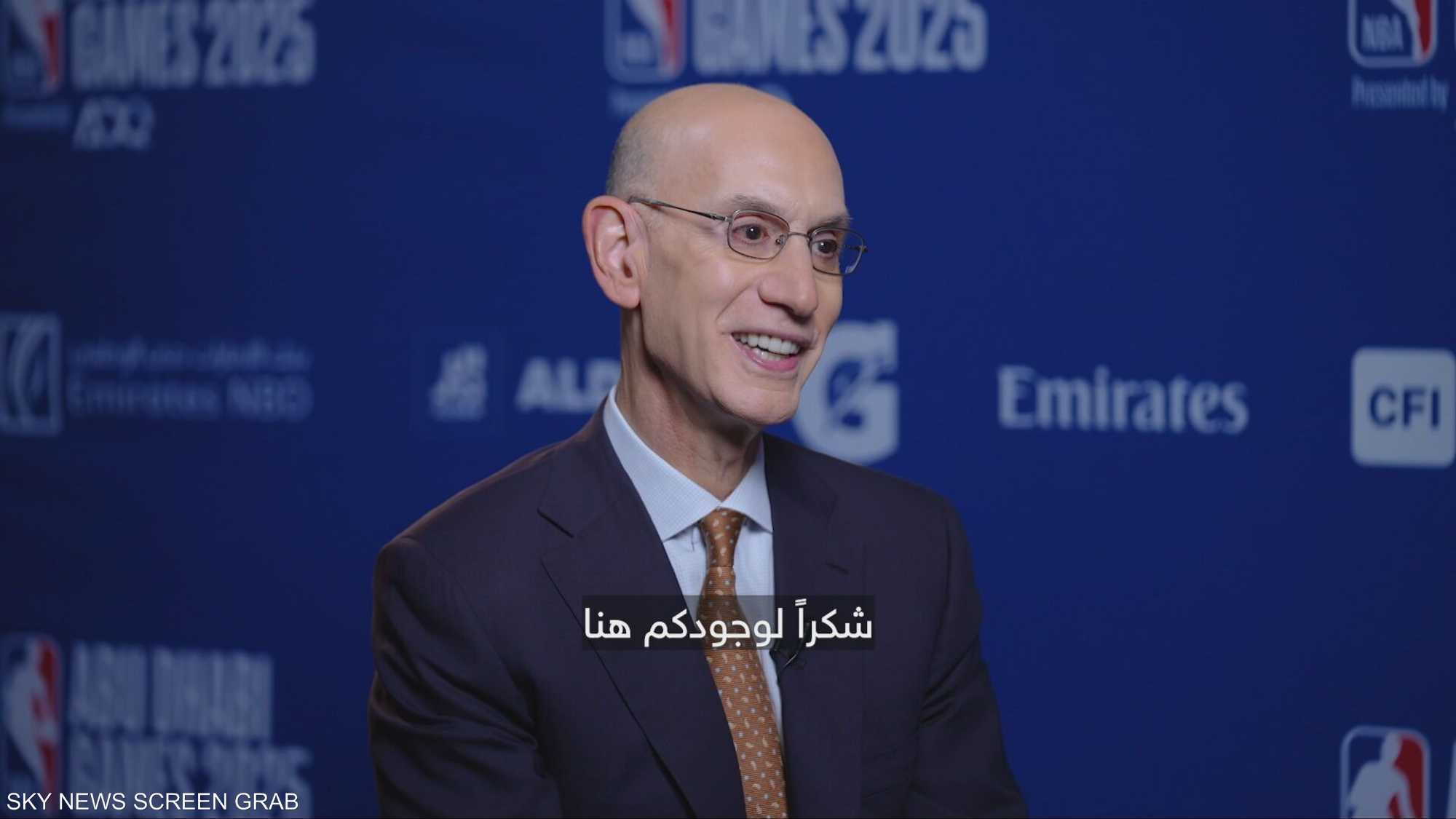 مفوض الرابطة الوطنية لكرة السلة الأميركية "NBA" آدم سيلفر