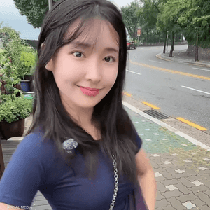 المؤثرة يون جي آه