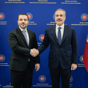 أنقرة تطالب "قسد" بالتخلي عن الأجندة الانفصالية