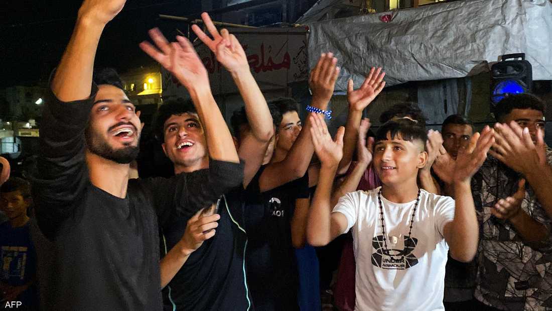 بعد عامين من الحرب والدمار.. غزة تحتفل بوقف إطلاق النار