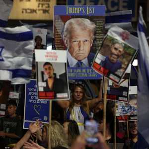 عائلات الرهائن الإسرائيليين