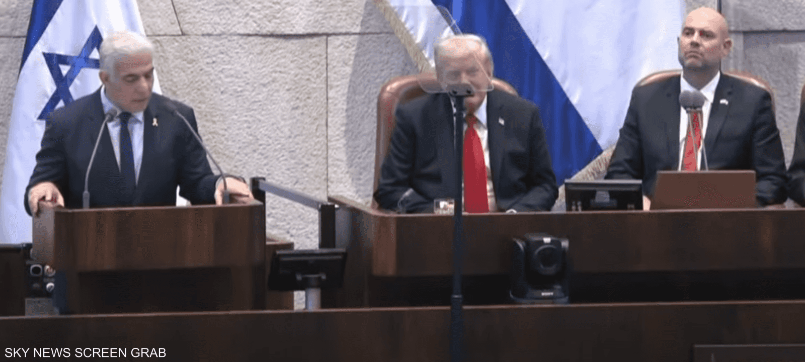 خلال كلمة لابيد أمام الكنيست بحضور ترامب