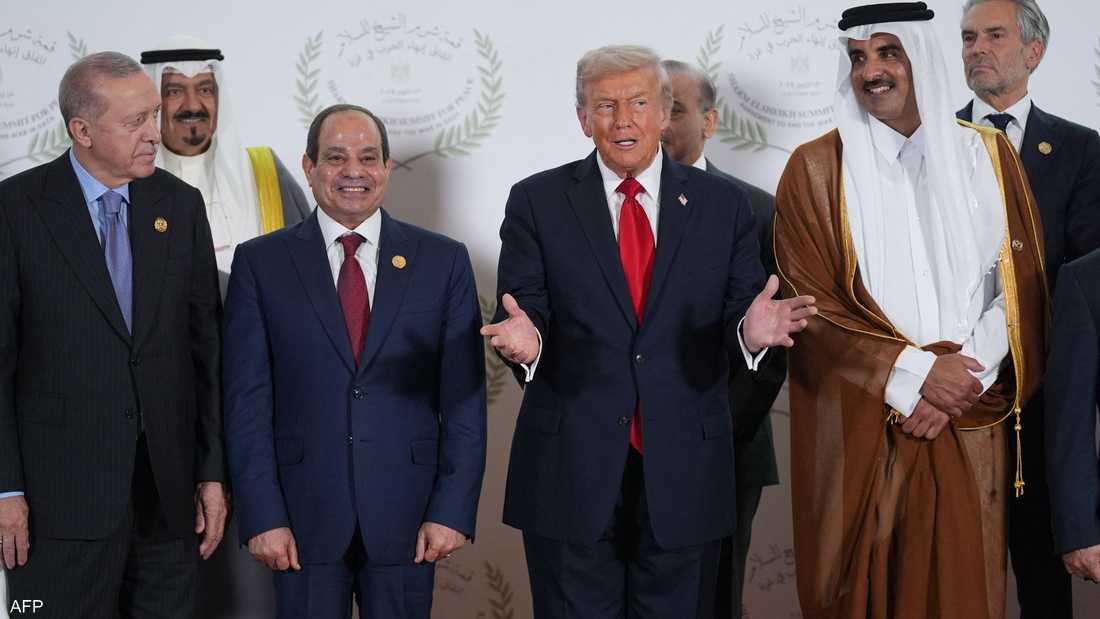 أمير قطر: سعداء بنتائج قمة شرم الشيخ الإيجابية