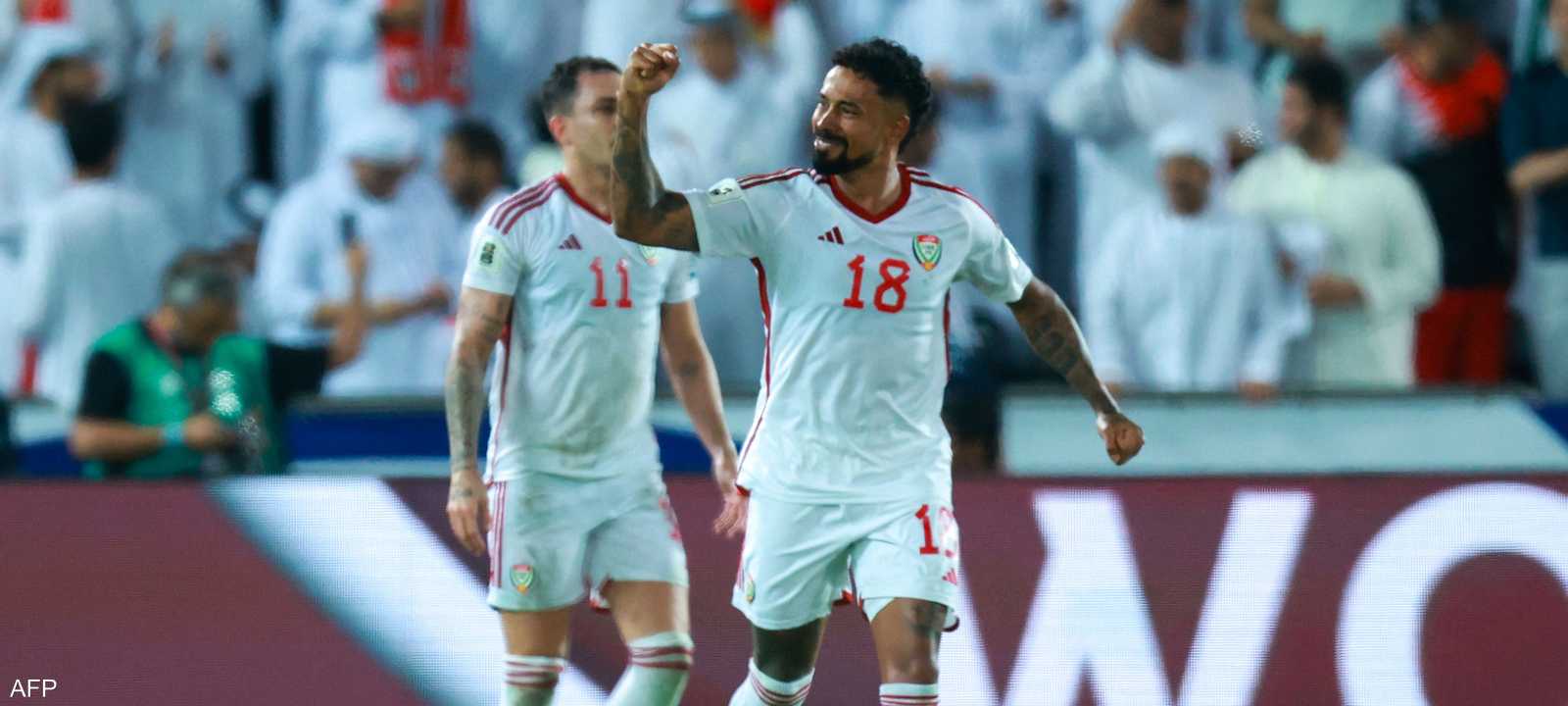 الأبيض الإماراتي.. عين على المونديال